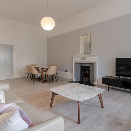Kensington 2 Bed 2 Bath Apartment For 5 Guests London Ngoại thất bức ảnh