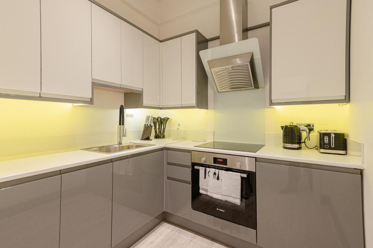 Kensington 2 Bed 2 Bath Apartment For 5 Guests London Ngoại thất bức ảnh