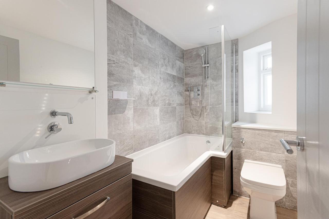 Kensington 2 Bed 2 Bath Apartment For 5 Guests London Ngoại thất bức ảnh